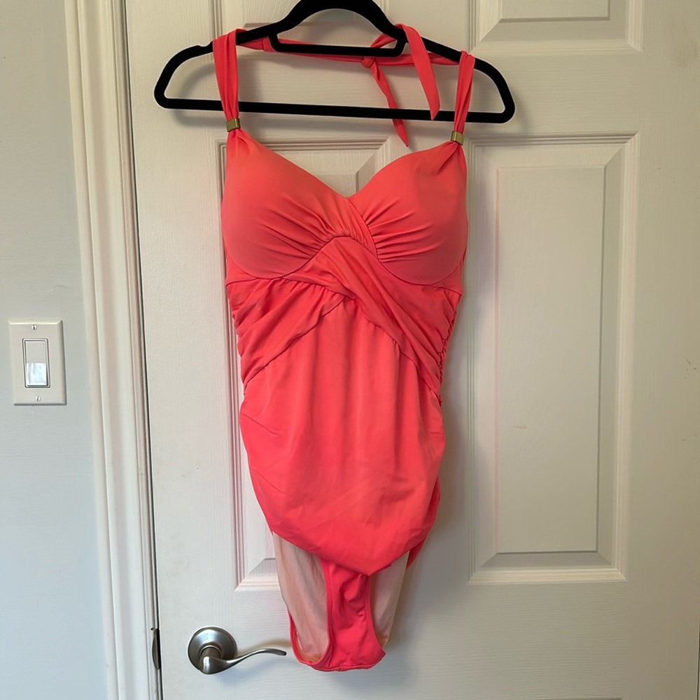 Victoria’s Secret 12C One-Piece SwimSuit